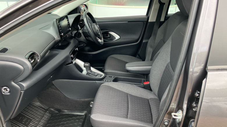 Toyota Yaris 1.5 Hybrid Icon 5dr CVT Hybrid Hatchback